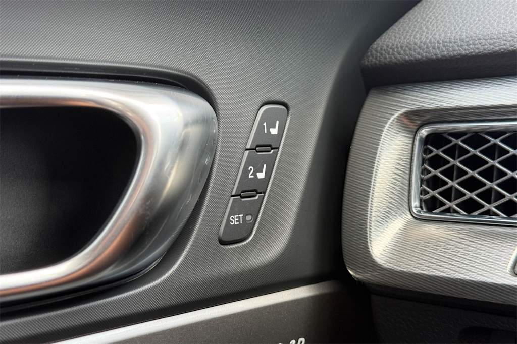 Thumbnail: 2026 Acura Integra - 25