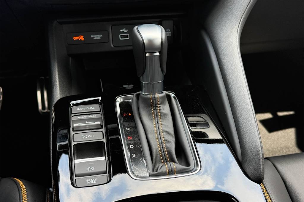 Thumbnail: 2026 Acura Integra - 15