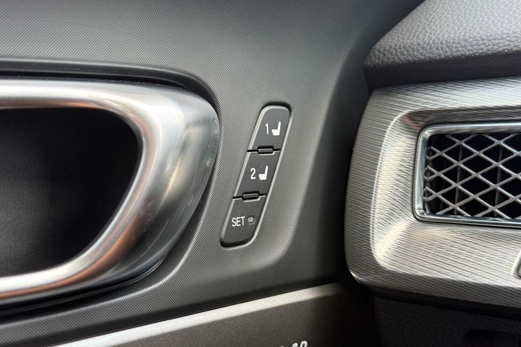 Thumbnail: 2026 Acura Integra - 25