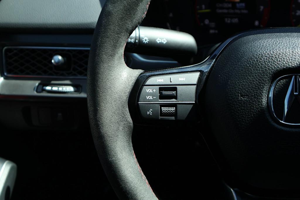 Thumbnail: 2024 Acura Integra - 21