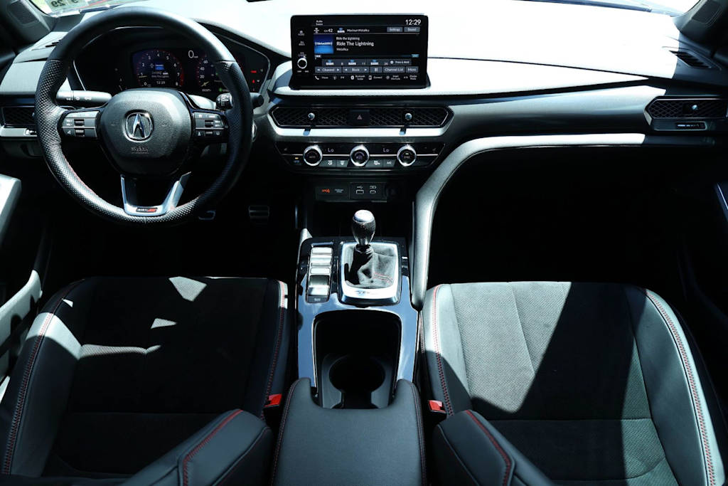 Thumbnail: 2024 Acura Integra - 9