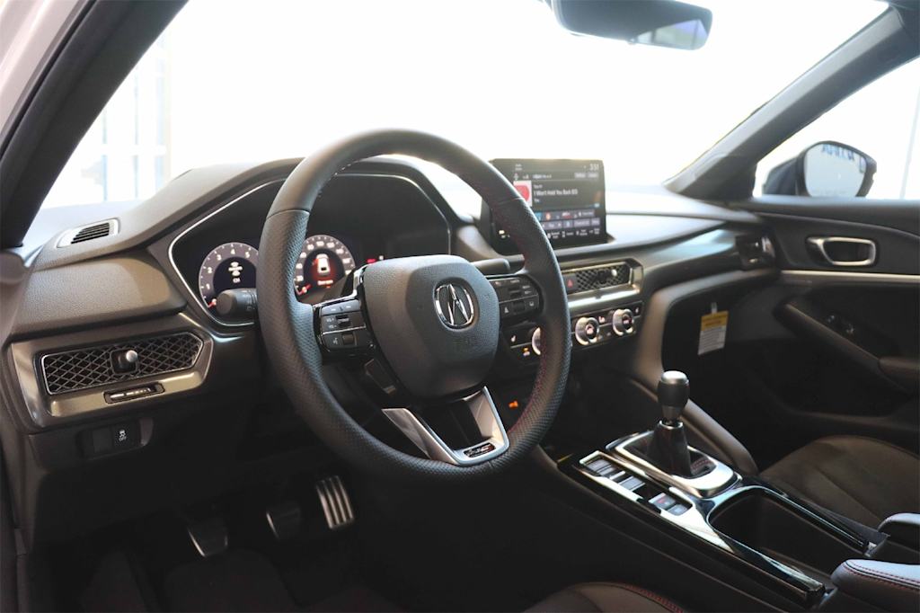 Thumbnail: 2025 Acura Integra - 2