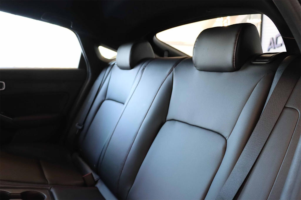 Thumbnail: 2025 Acura Integra - 21