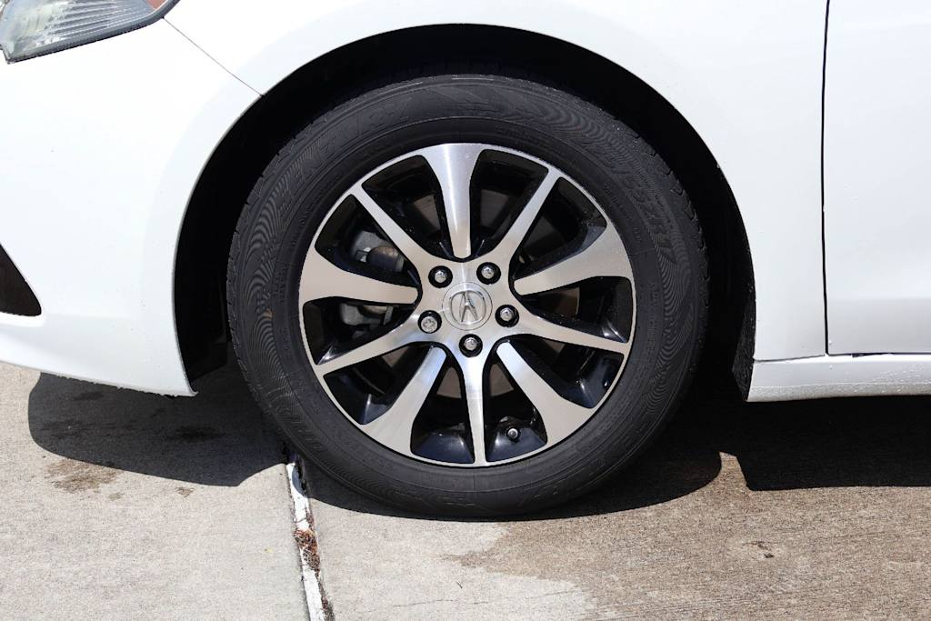 Thumbnail: 2016 Acura TLX - 8