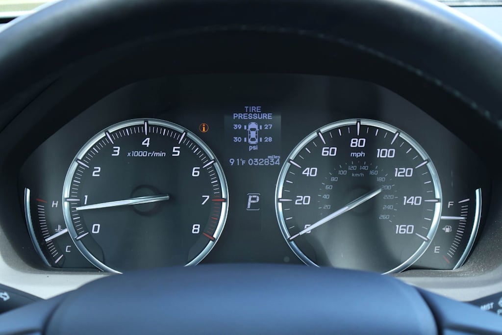Thumbnail: 2016 Acura TLX - 17
