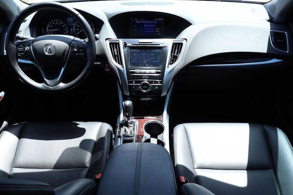 Thumbnail: 2015 Acura TLX - 9