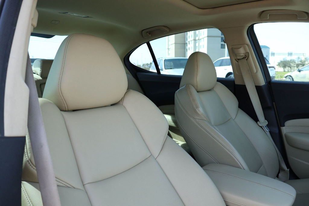 Thumbnail: 2018 Acura TLX - 11