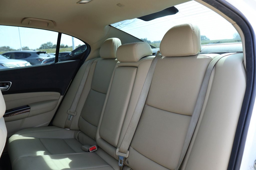 Thumbnail: 2018 Acura TLX - 21