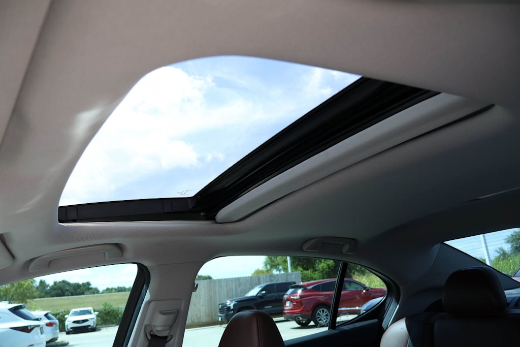 Thumbnail: 2015 Acura TLX - 29