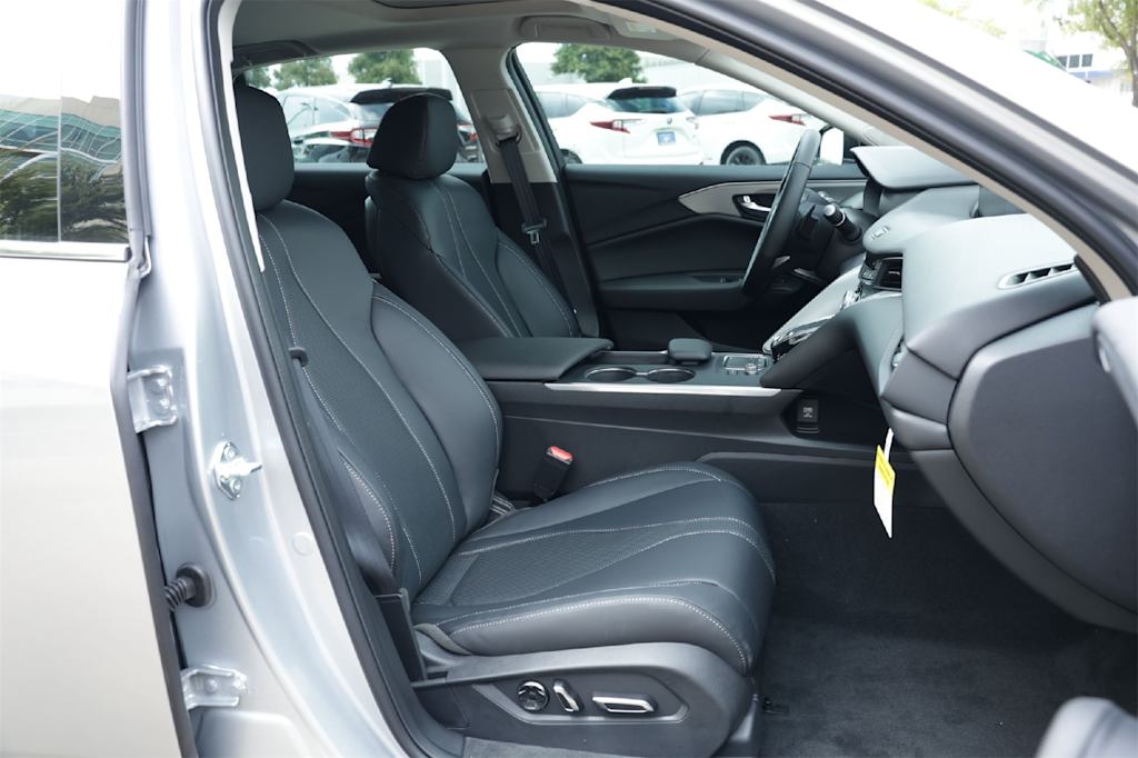 Thumbnail: 2025 Acura TLX - 11