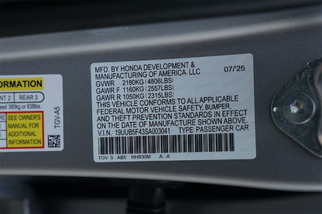 Thumbnail: 2025 Acura TLX - 19