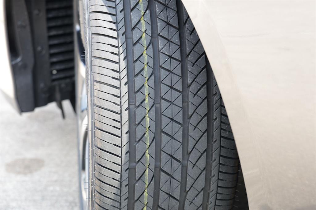 Thumbnail: 2025 Acura TLX - 30