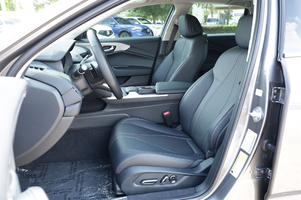 Thumbnail: 2025 Acura TLX - 10