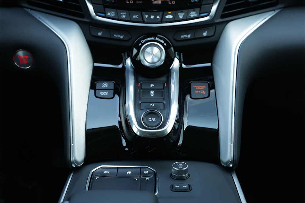 Thumbnail: 2025 Acura TLX - 15