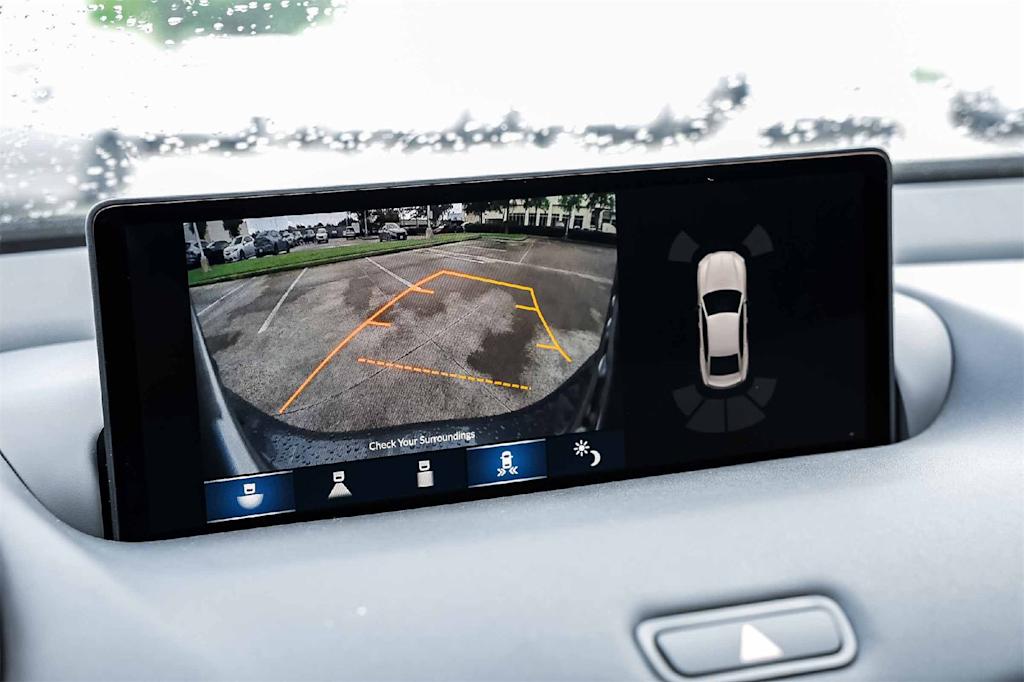 Thumbnail: 2025 Acura TLX - 24