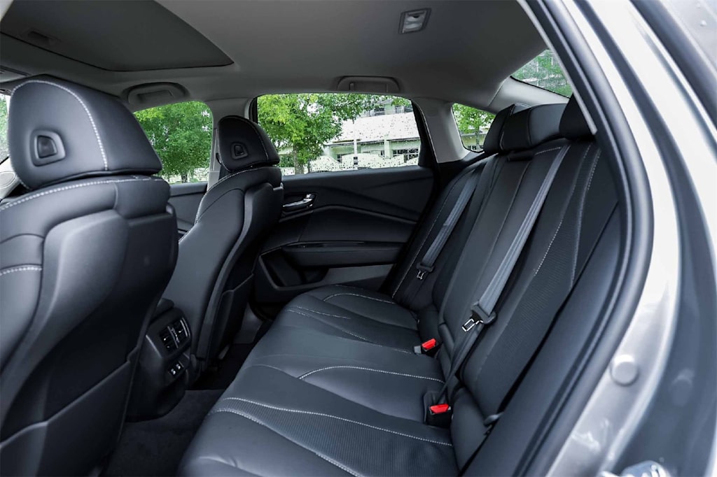 Thumbnail: 2025 Acura TLX - 21