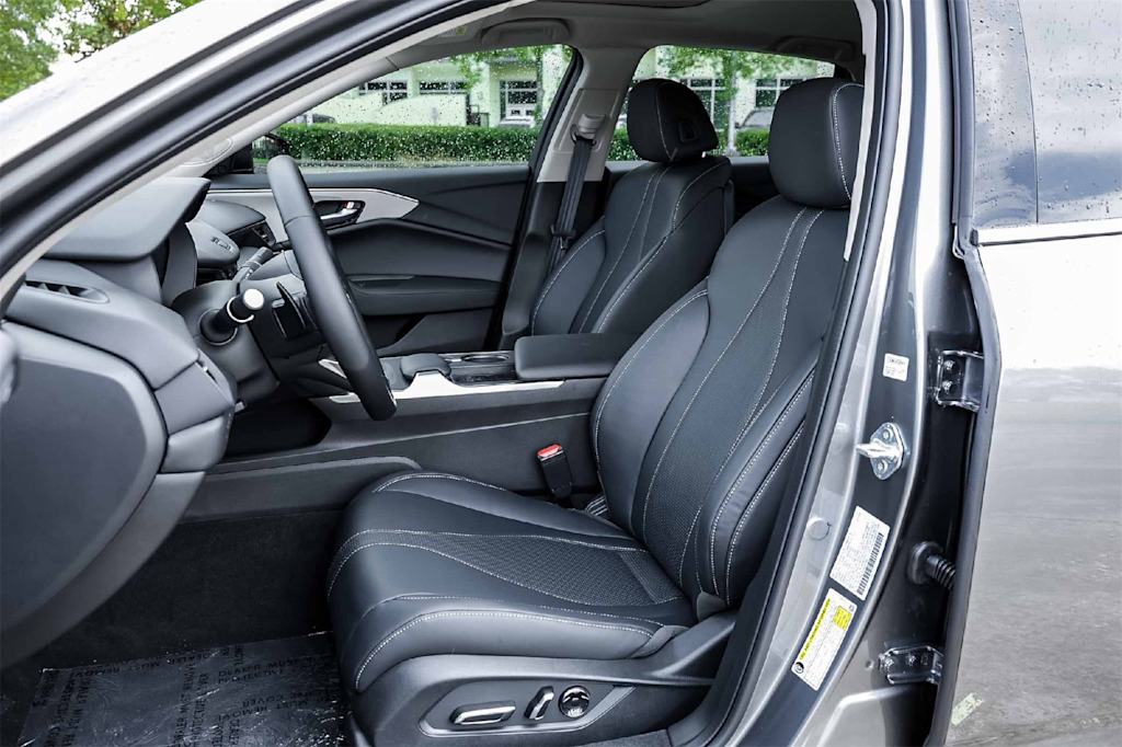 Thumbnail: 2025 Acura TLX - 11