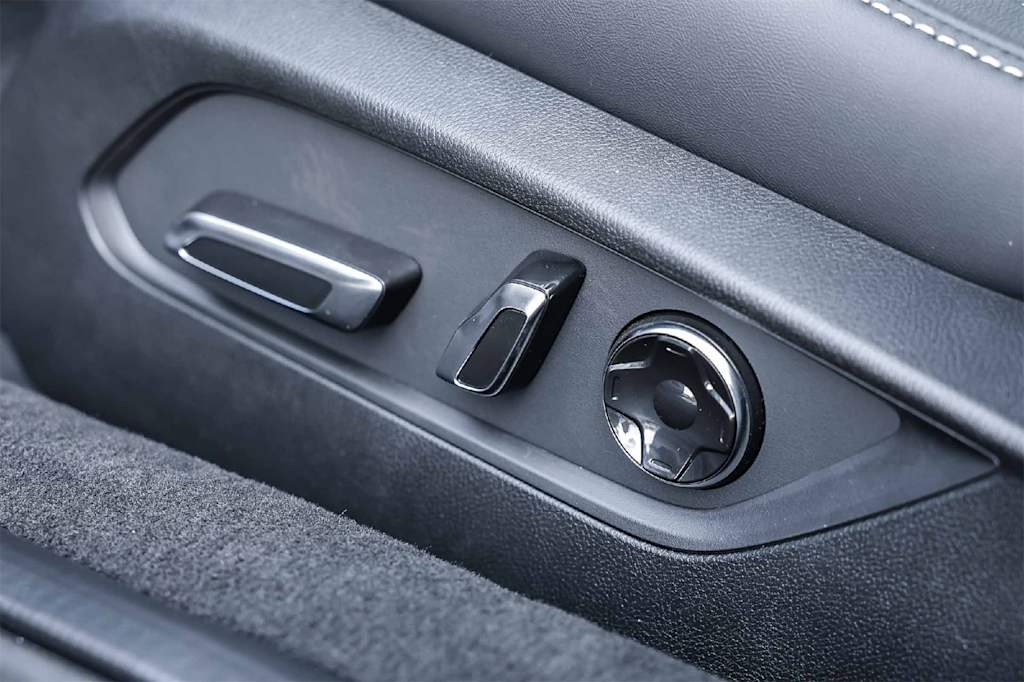 Thumbnail: 2025 Acura TLX - 27