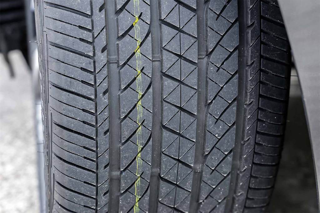 Thumbnail: 2025 Acura TLX - 30