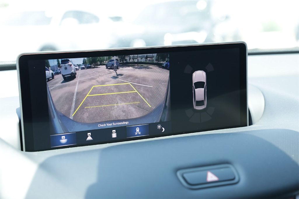 Thumbnail: 2025 Acura TLX - 25