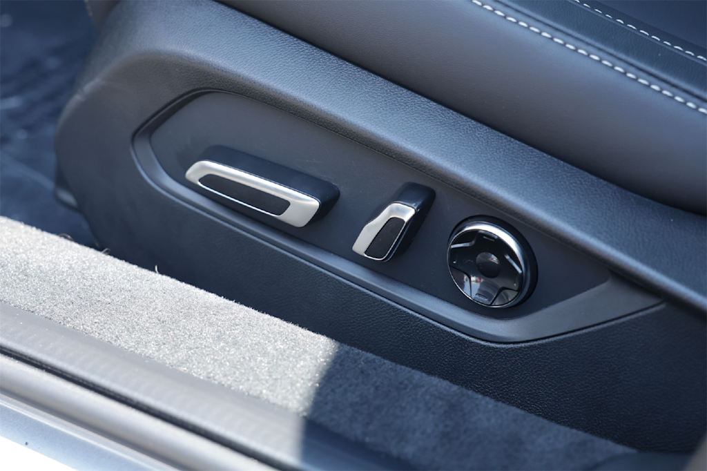 Thumbnail: 2025 Acura TLX - 5