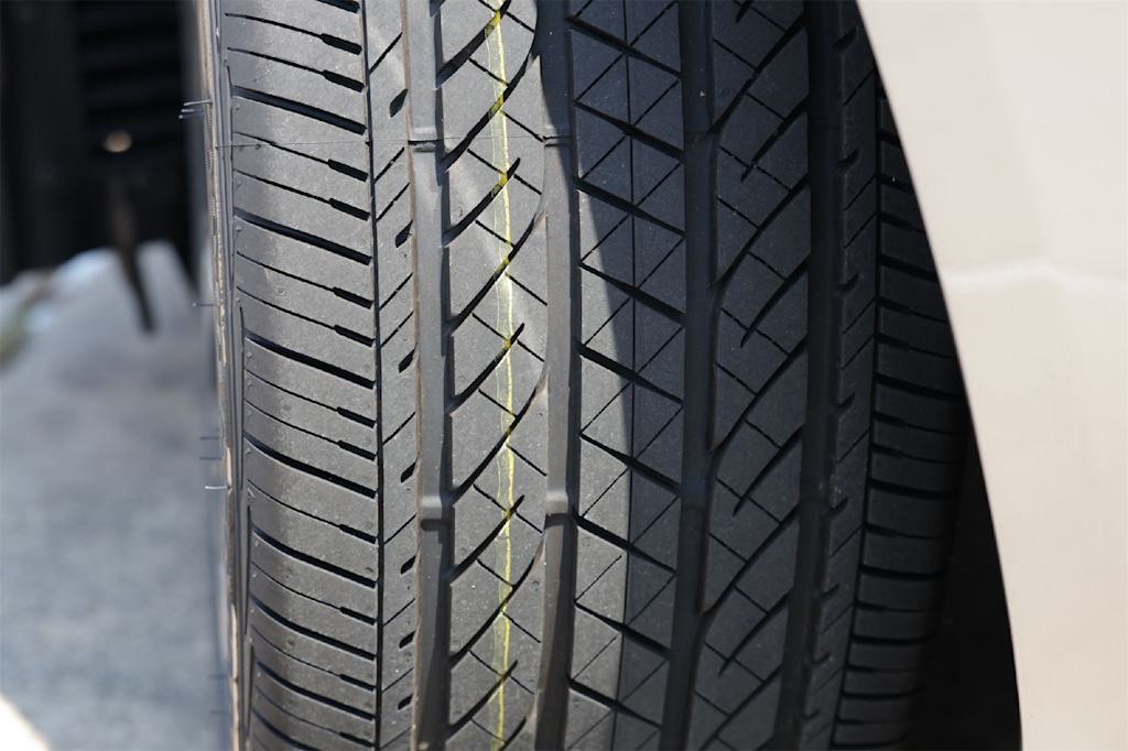 Thumbnail: 2025 Acura TLX - 30