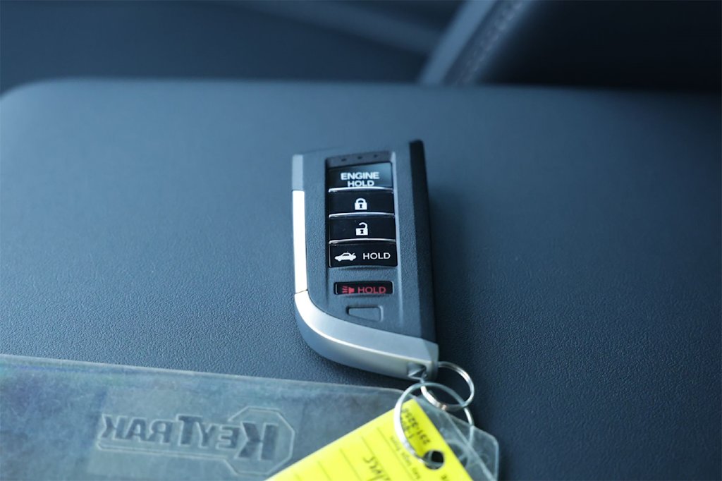 Thumbnail: 2025 Acura TLX - 17