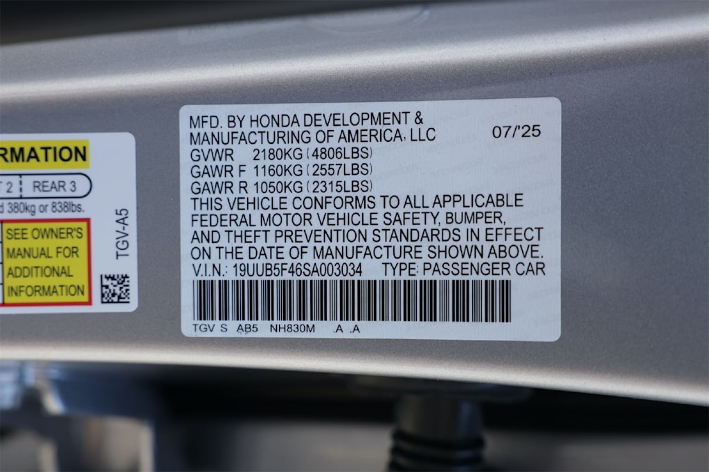 Thumbnail: 2025 Acura TLX - 18