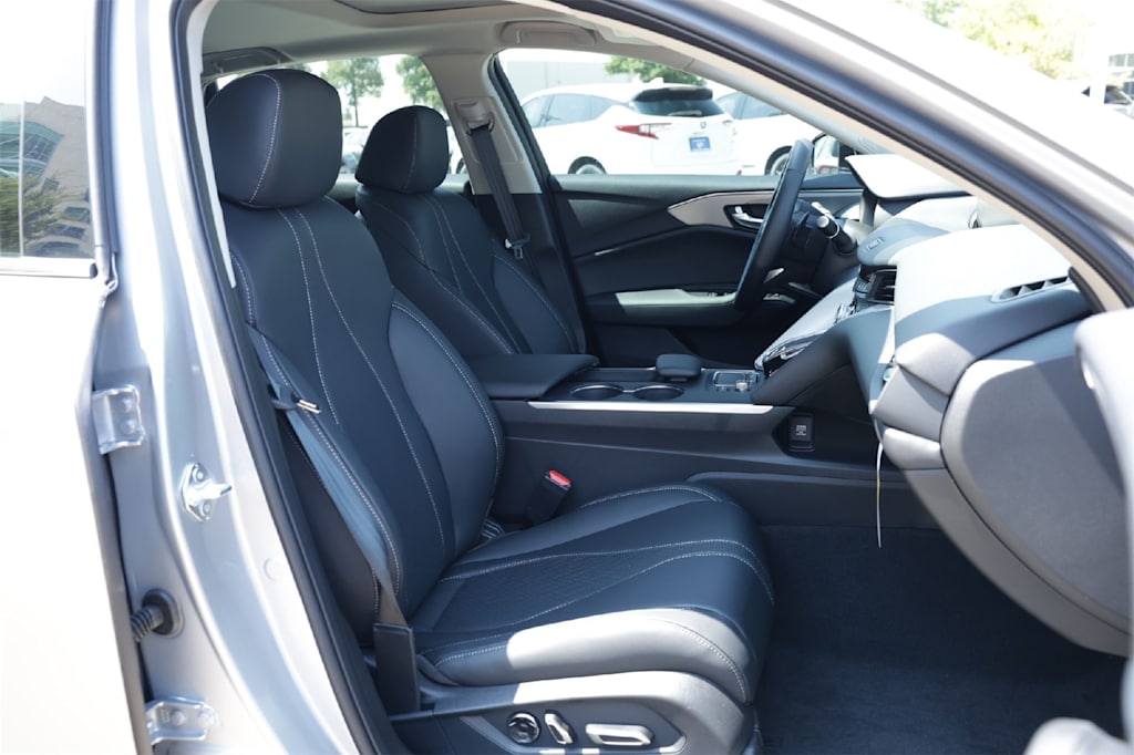 Thumbnail: 2025 Acura TLX - 10