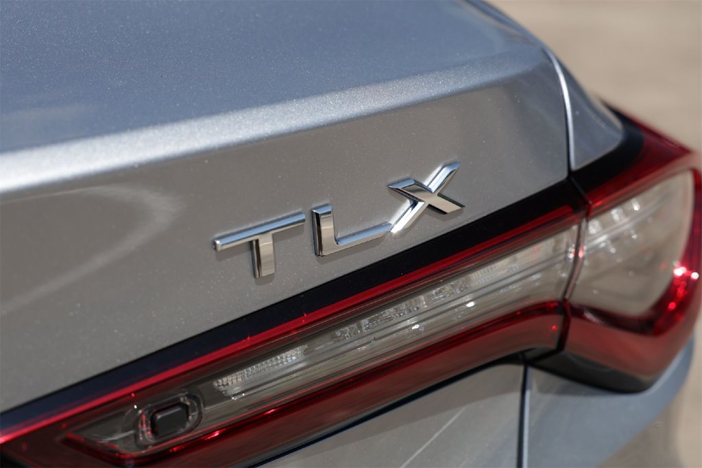 Thumbnail: 2025 Acura TLX - 21