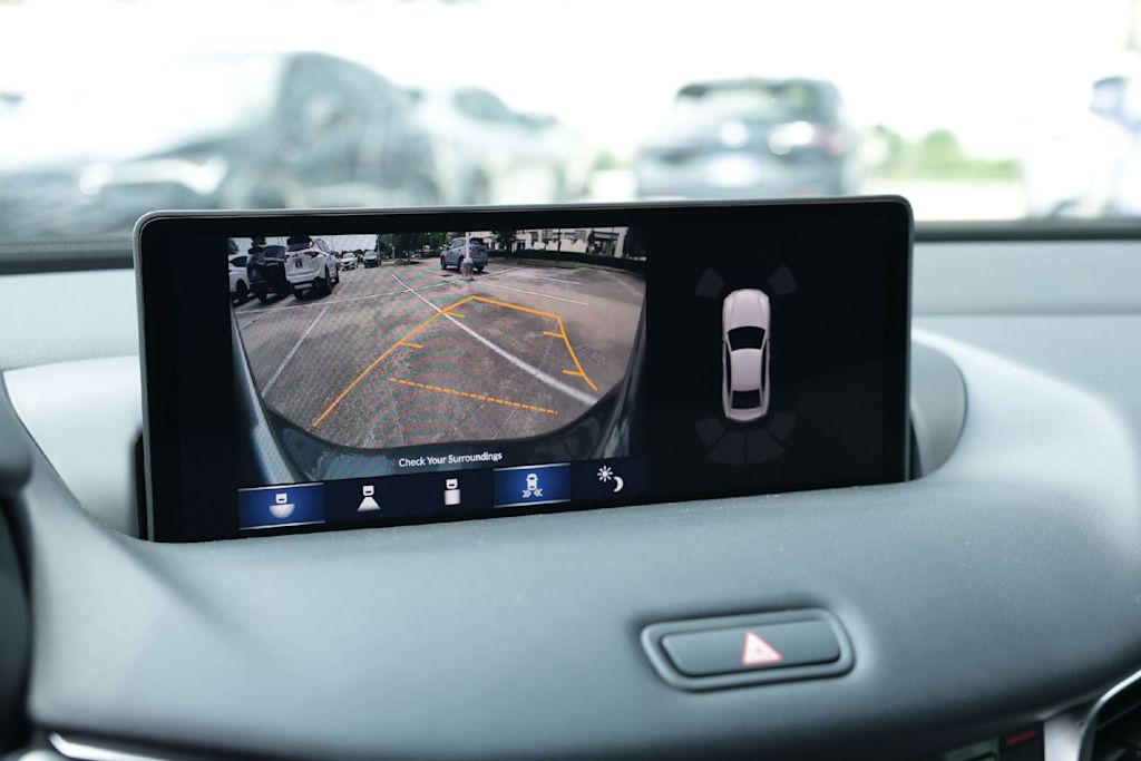 Thumbnail: 2025 Acura TLX - 15