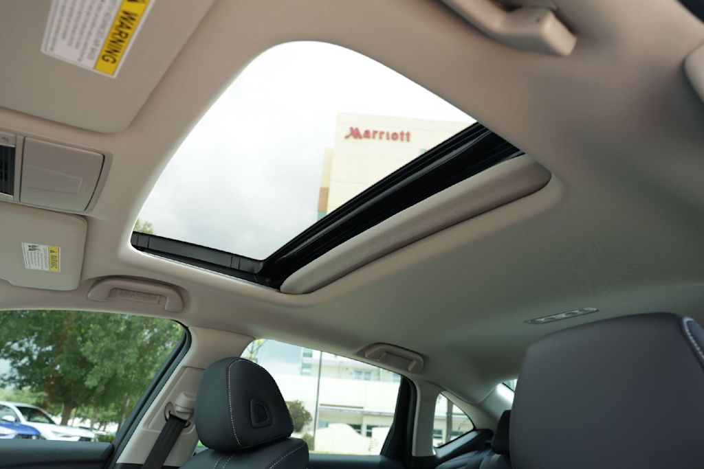 Thumbnail: 2025 Acura TLX - 27