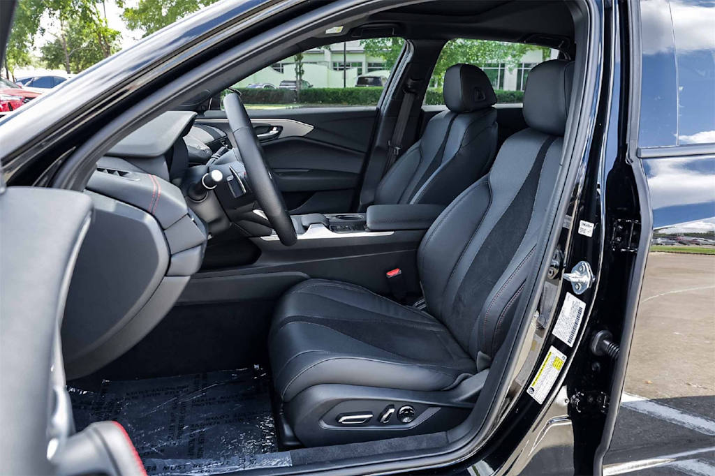 Thumbnail: 2025 Acura TLX - 9