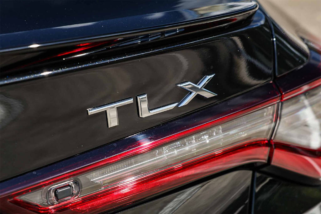 Thumbnail: 2025 Acura TLX - 5