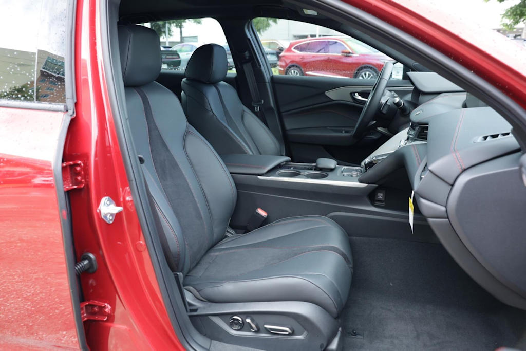 Thumbnail: 2025 Acura TLX - 10