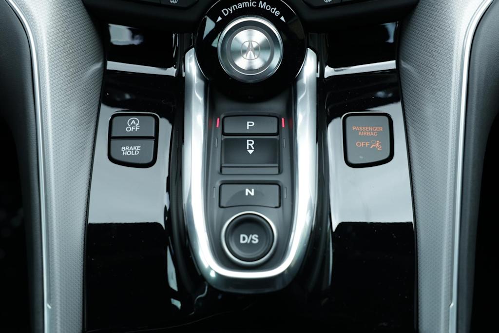 Thumbnail: 2025 Acura TLX - 14