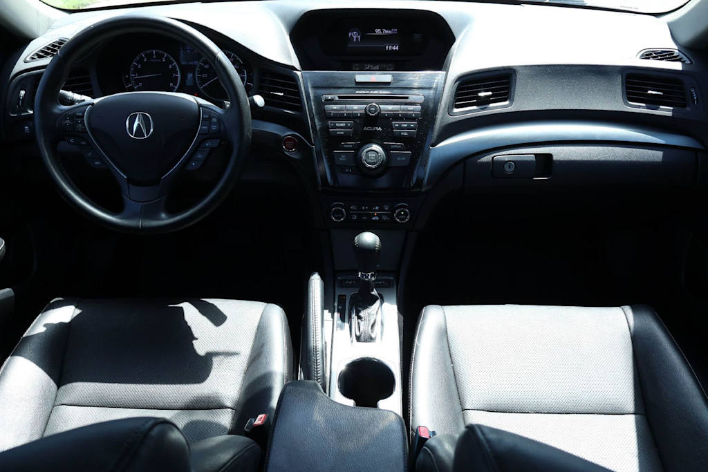 Thumbnail: 2015 Acura ILX - 10
