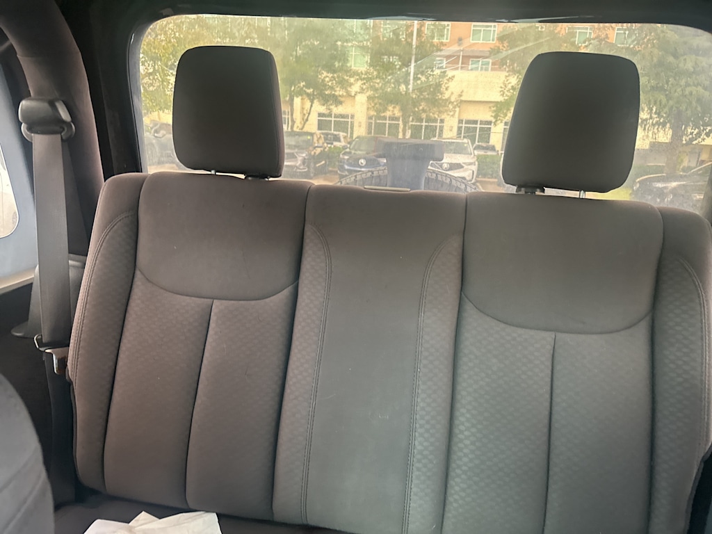 Thumbnail: 2016 Jeep Wrangler - 5