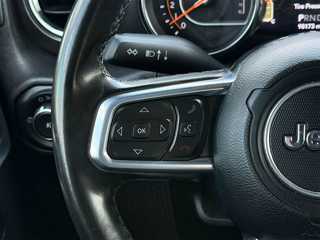 Thumbnail: 2021 Jeep Wrangler - 22