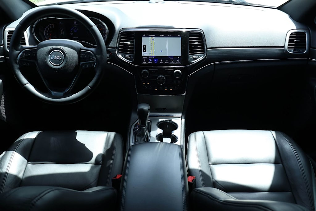 Thumbnail: 2022 Jeep Grand Cherokee - 10