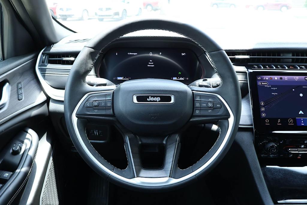 Thumbnail: 2024 Jeep Grand Cherokee - 14