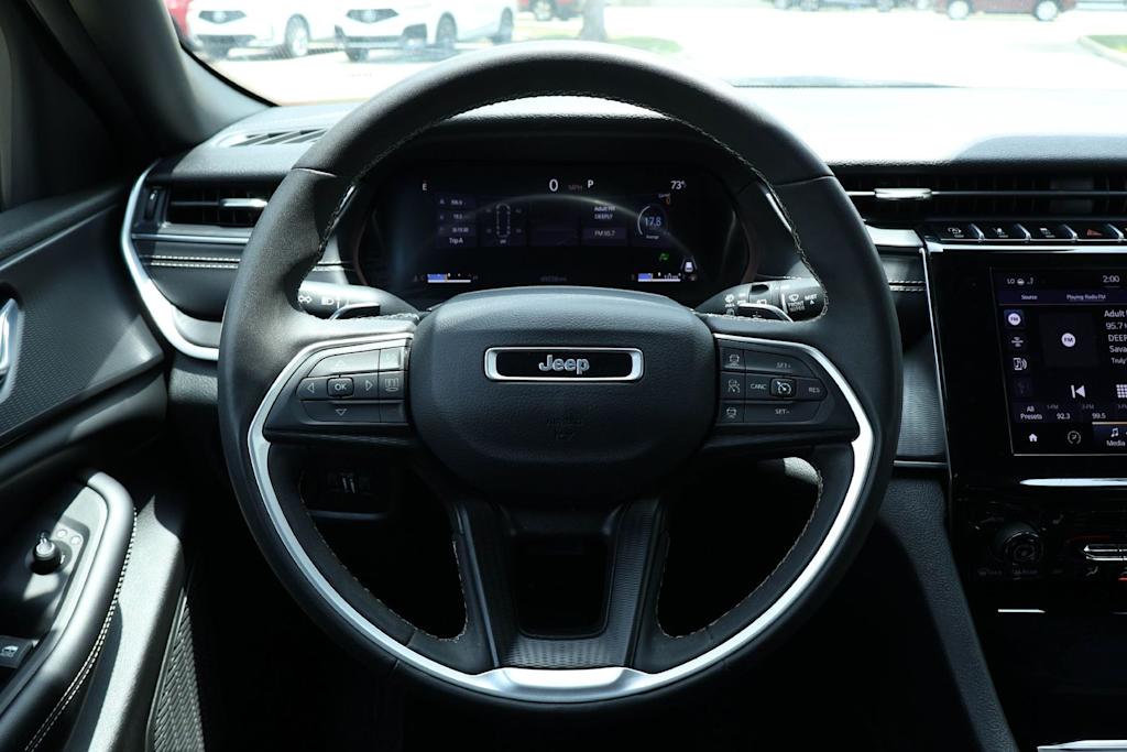 Thumbnail: 2024 Jeep Grand Cherokee - 14
