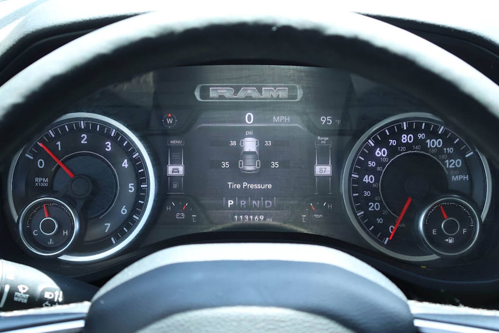 Thumbnail: 2019 RAM 1500 - 16