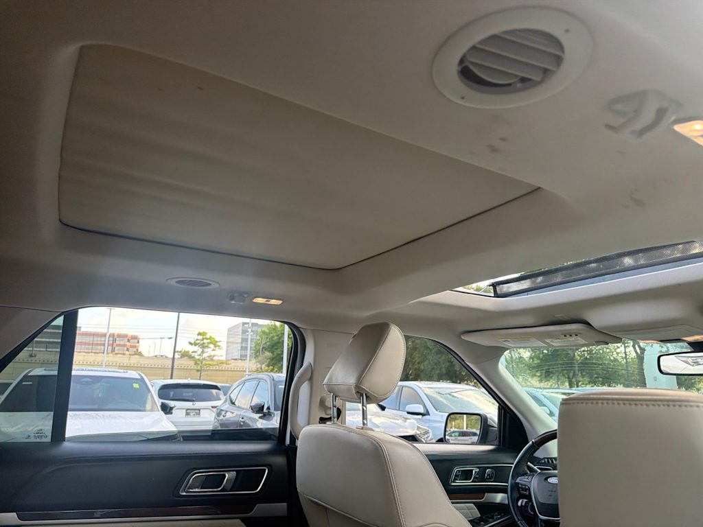 Thumbnail: 2019 Ford Explorer - 10
