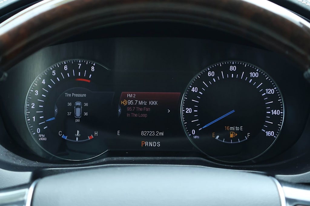 Thumbnail: 2019 Ford Explorer - 16