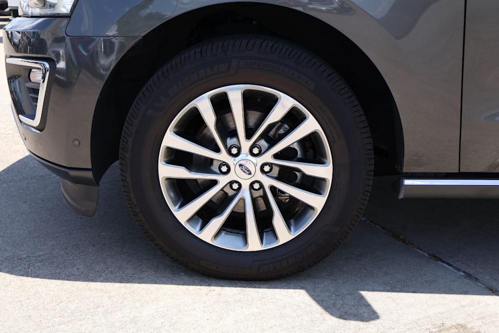 Thumbnail: 2018 Ford Expedition - 8