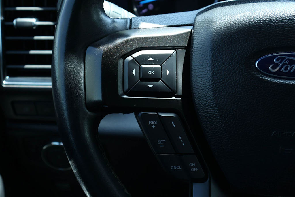 Thumbnail: 2018 Ford Expedition - 22