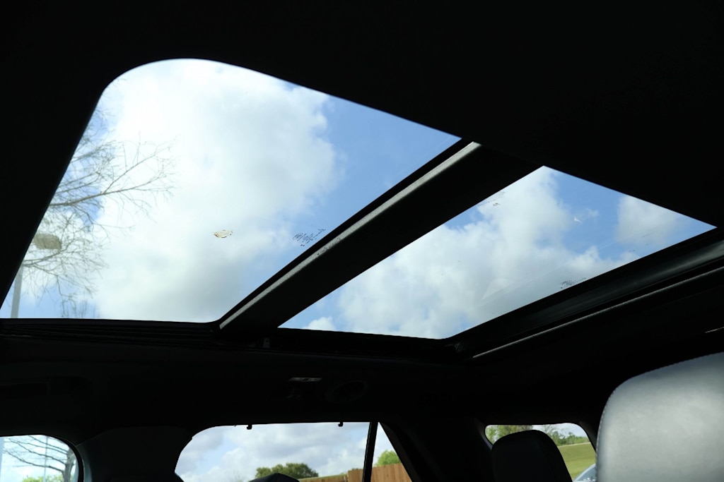 Thumbnail: 2025 Ford Explorer - 29