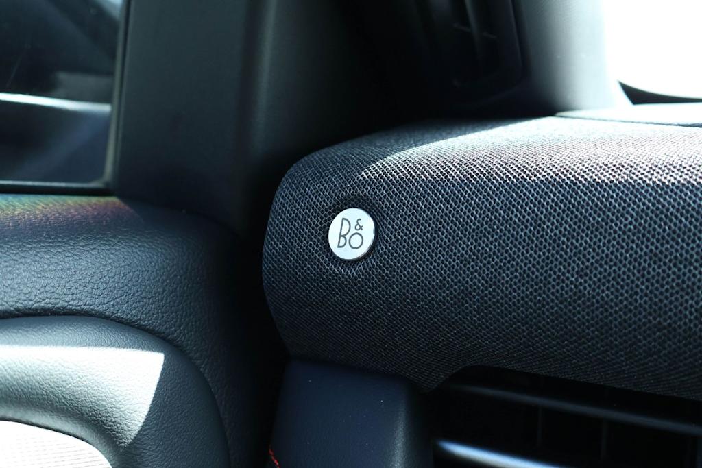 Thumbnail: 2025 Ford Explorer - 25