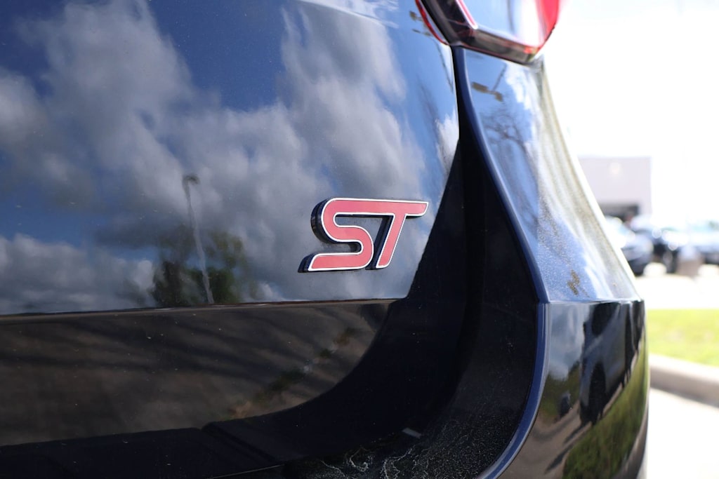 Thumbnail: 2025 Ford Explorer - 6